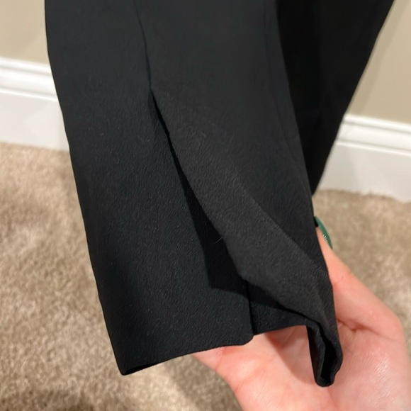 Fitted business pants with slit at bottom - Picture 3 of 4